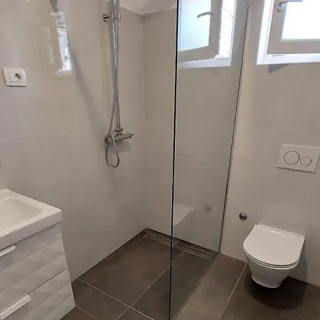 Appartement Aurora Apartment, *