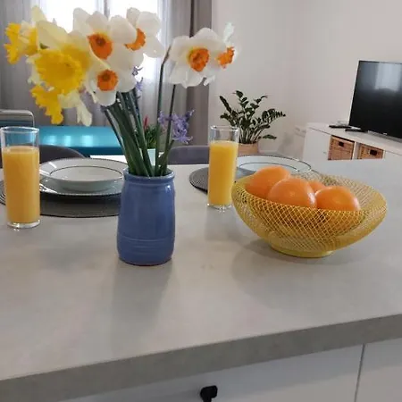 דירה Aurora Apartment,